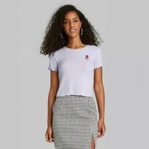 Wild Fable Short Sleeve Lavender Tee with Embroidered Rose, Size Small